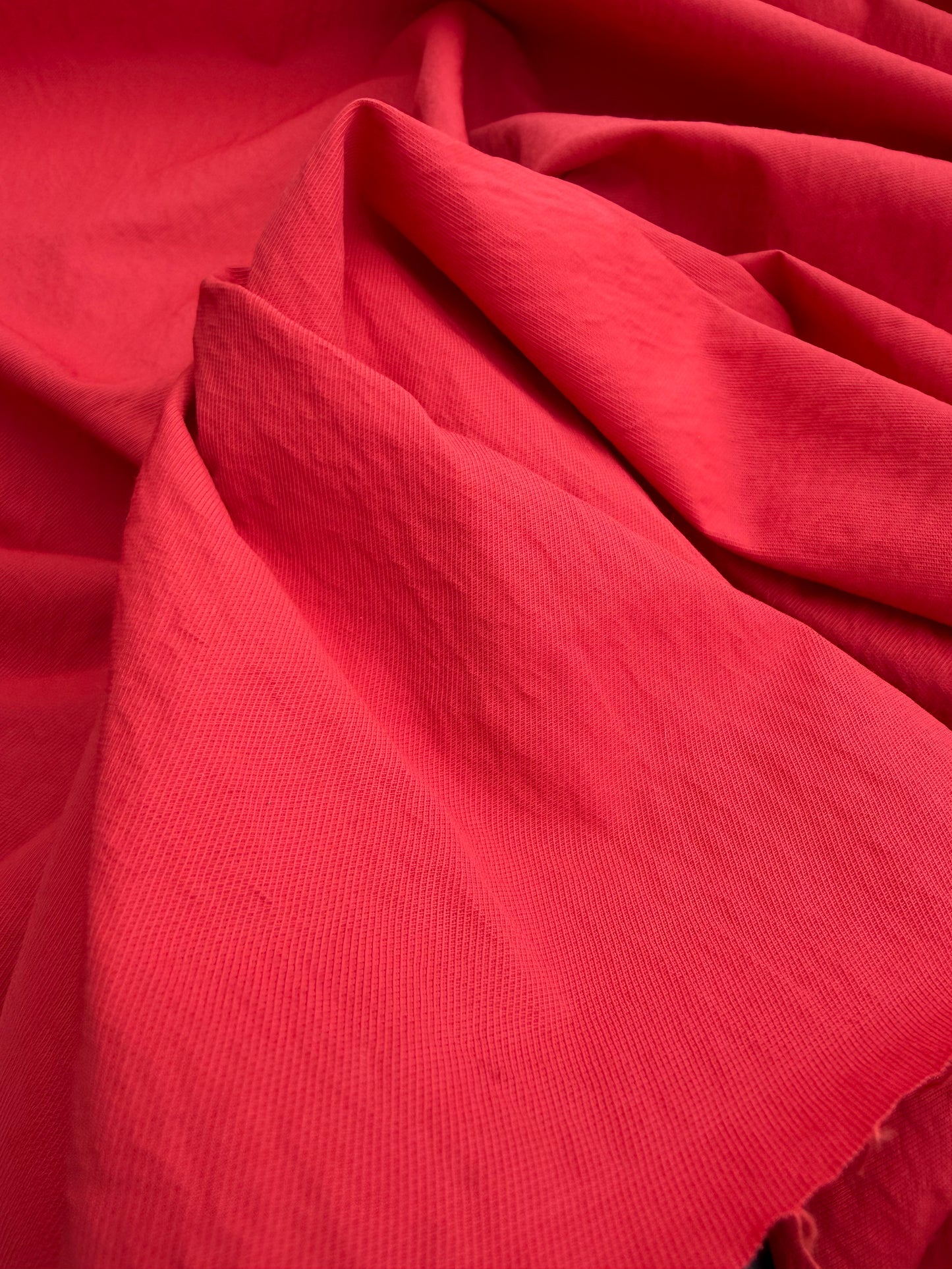 B.ROSE 032 polyamide windstopper red