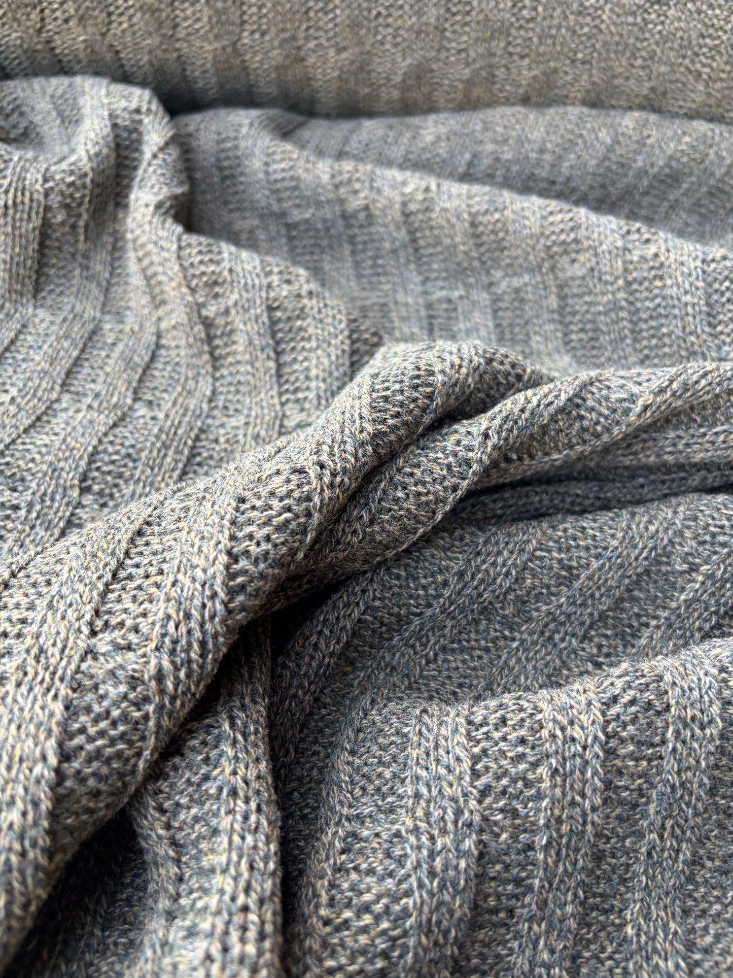 AXEL 018 khaky cable jersey cotton/wool