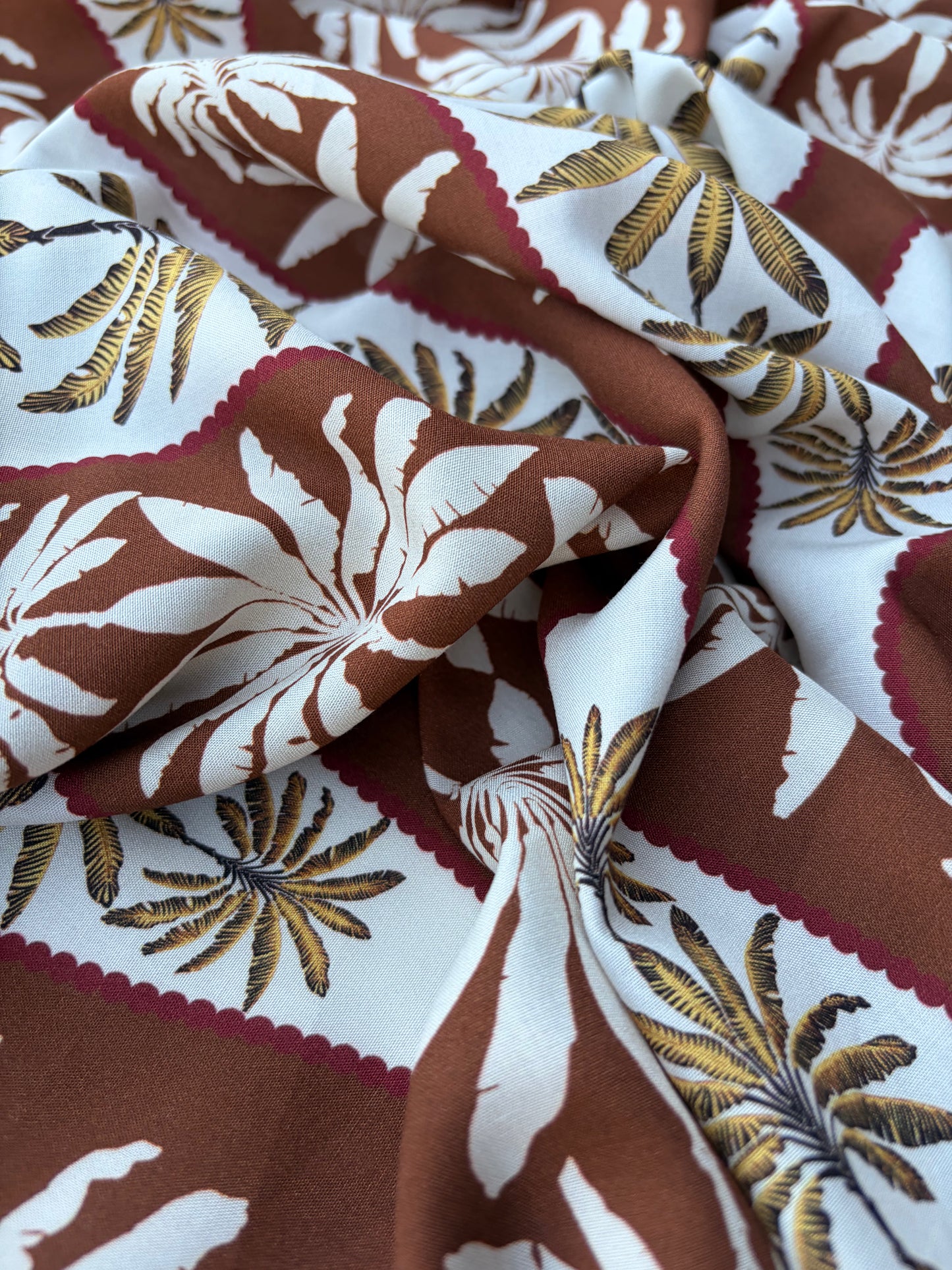 AXEL 020 brown palmtree patchwork viscose print
