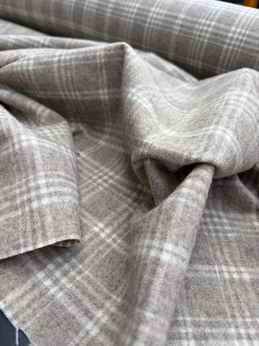 B.ROSE 035 wool check greige