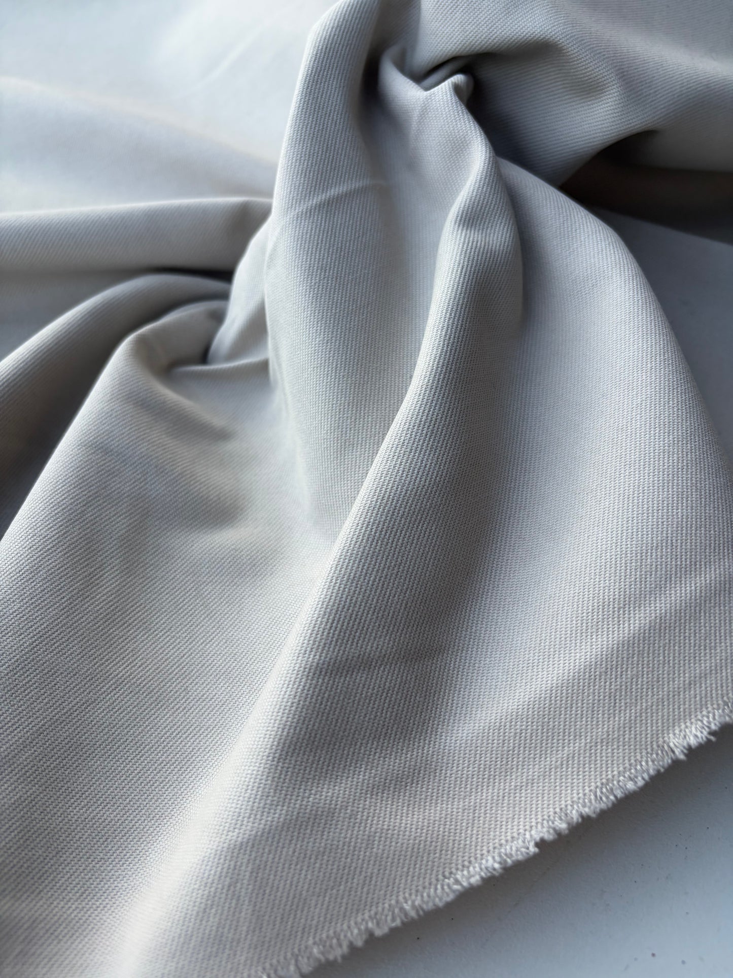 AMI 031 Heavy cotton twill teflon treatment