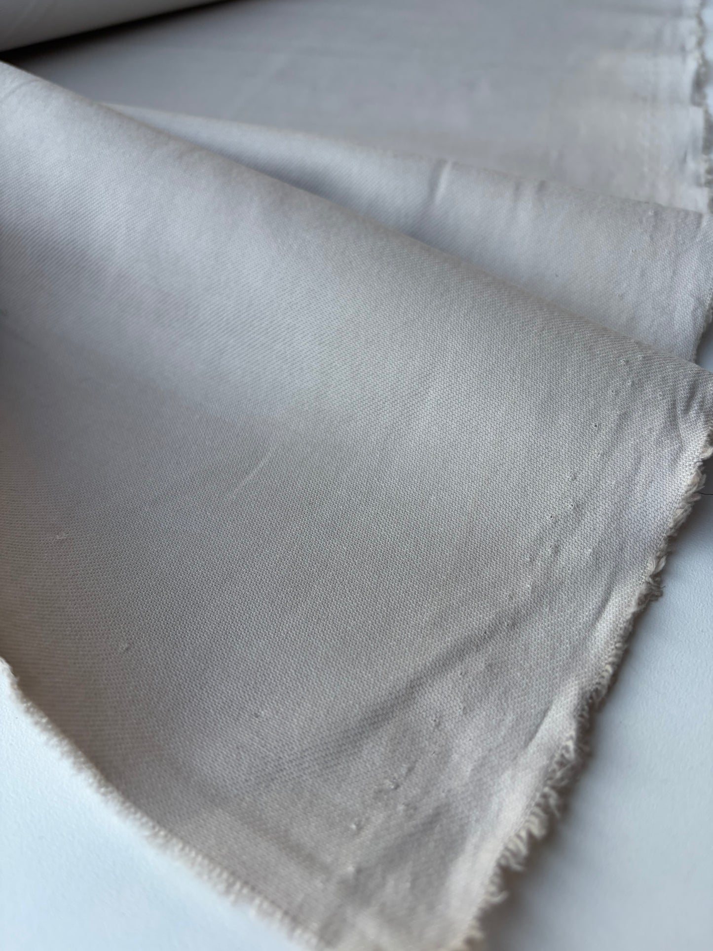 AMI 031 Heavy cotton twill teflon treatment
