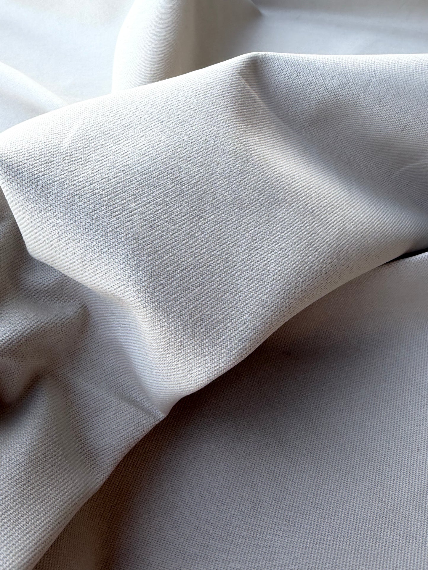 AMI 031 Heavy cotton twill teflon treatment