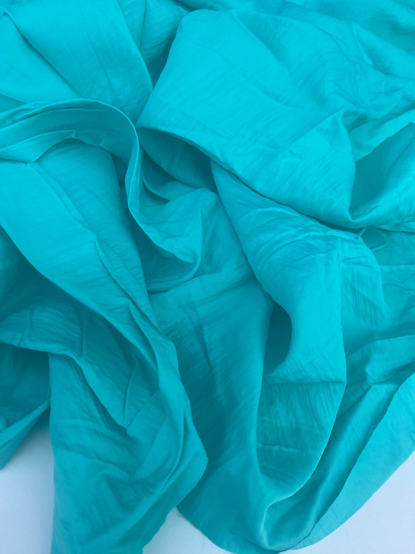 LC BONOTTO 003 technical papertoutch crushed fabric mint green
