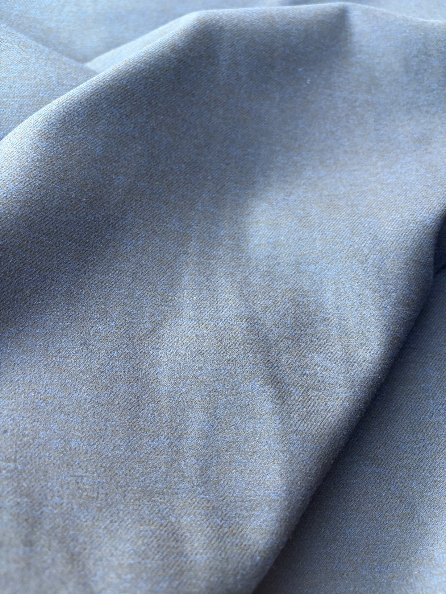 AMI 033 wool flannel stretch navy/black