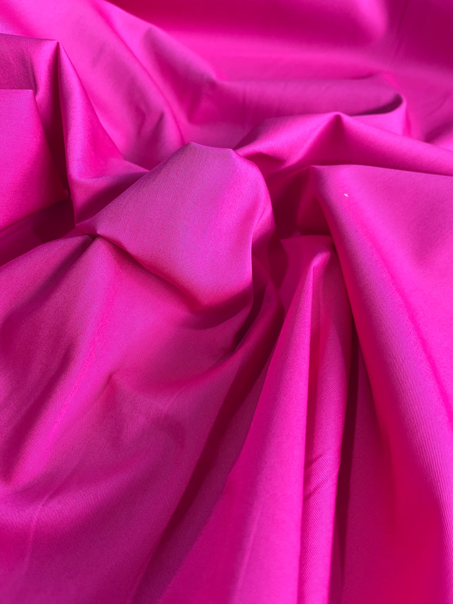 F02 cotton gabardine stretch pink