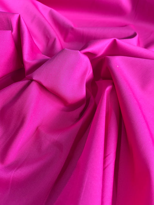 E01 cotton gabardine stretch pink