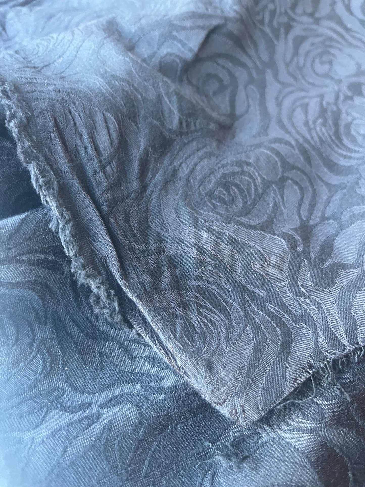TINA 009 cotton stretch jacquard black roses