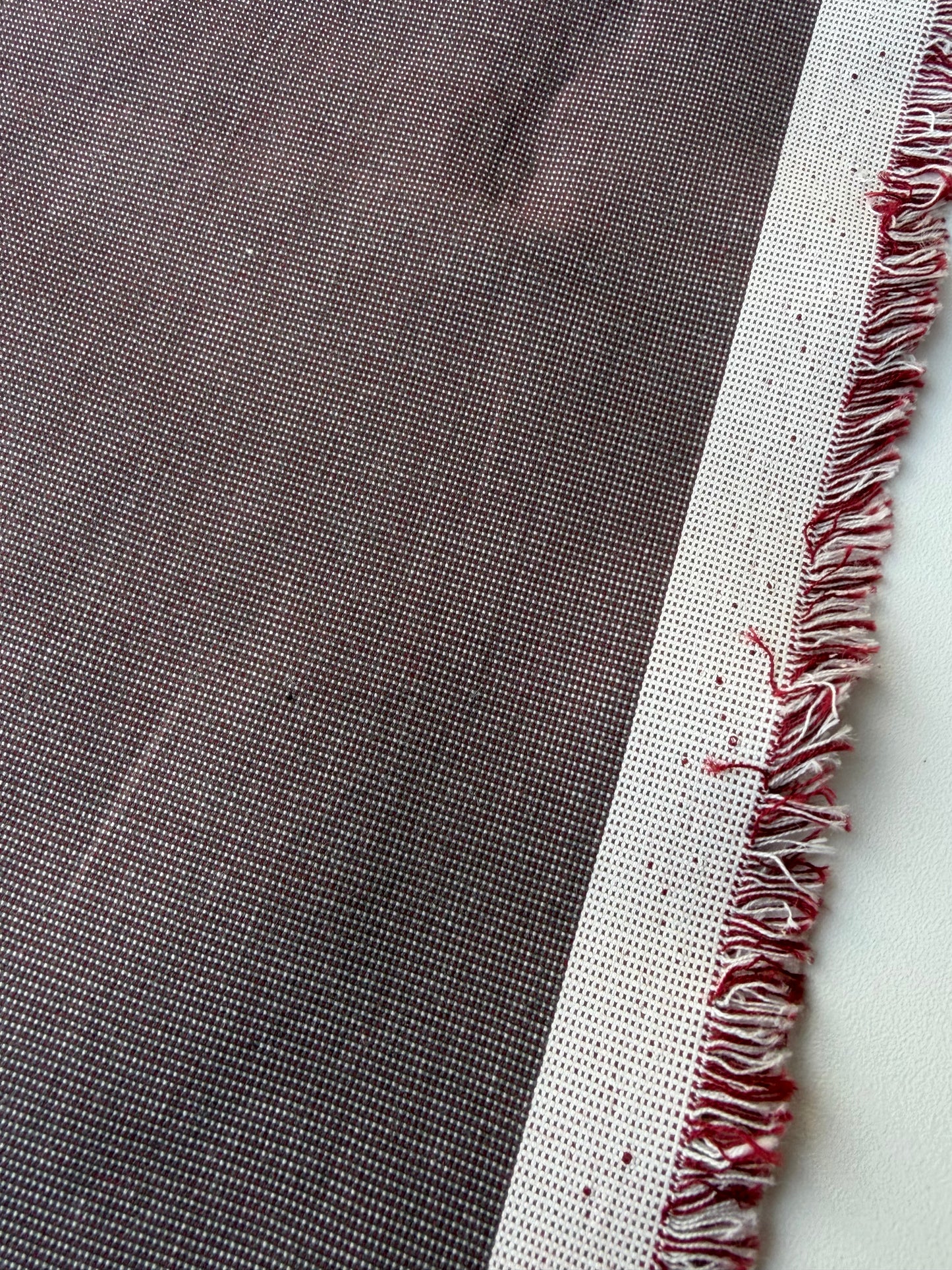 AMI 035 yarn dyed cotton mini check