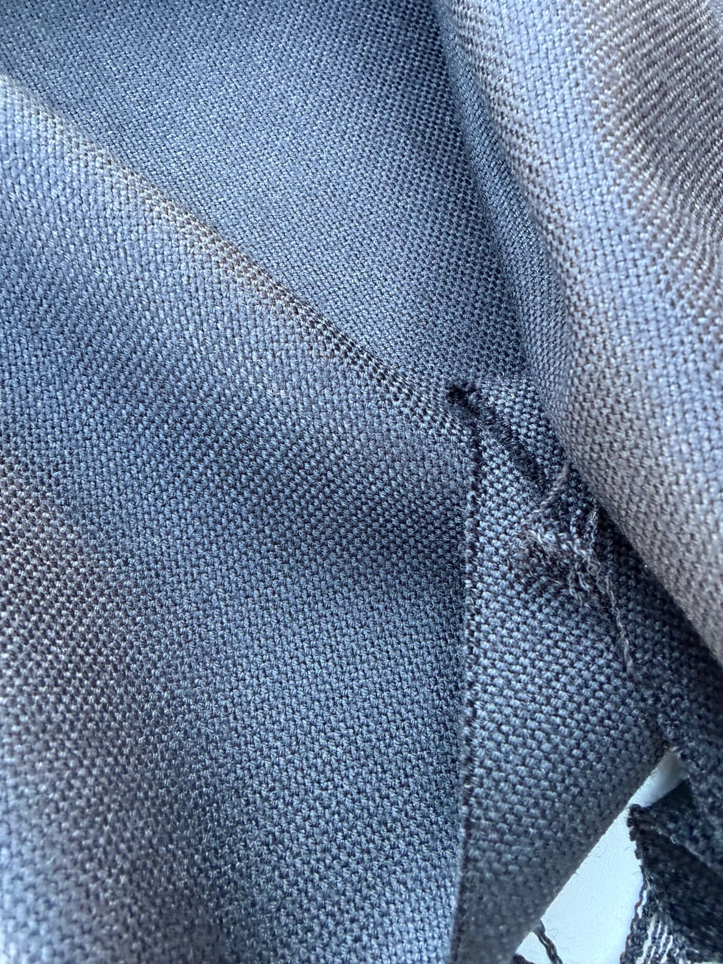 LORO 010 black panama weaving wool