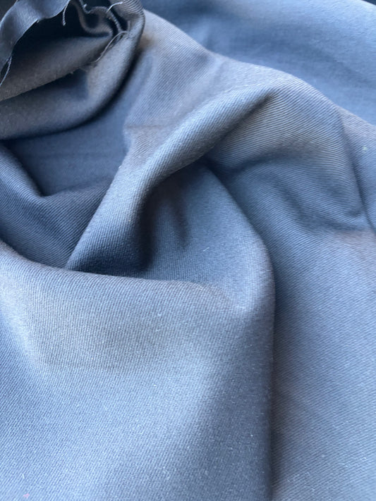 LORO 012 black twill wool stretch