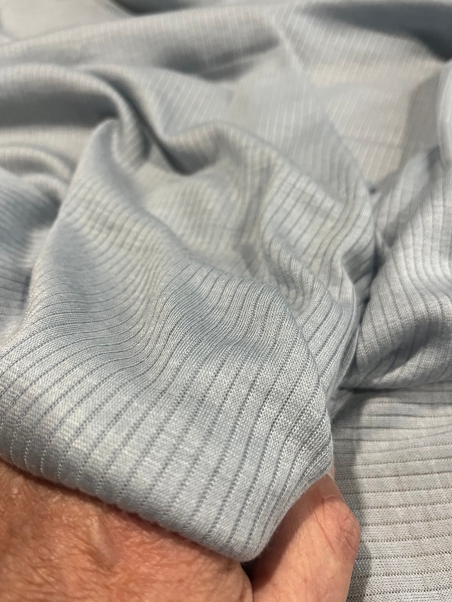 F01 viscose rib light blue