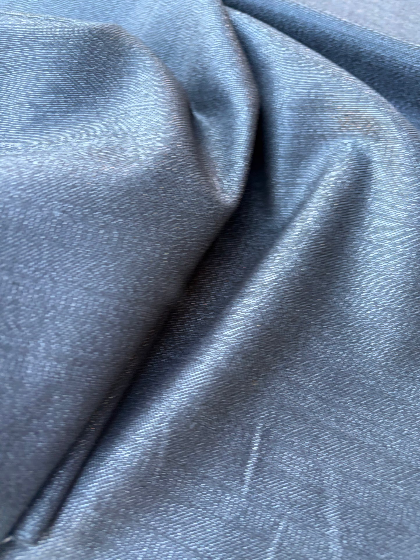 LORO 013 black shiny striped wool stretch