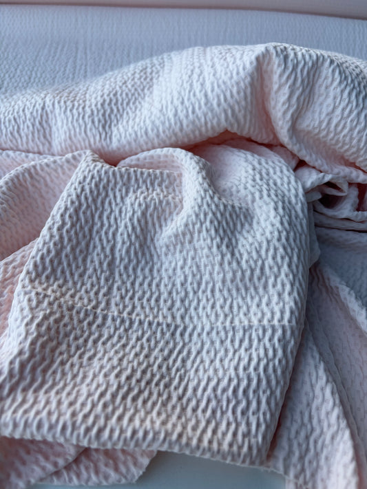 AMI 039 Jersey seersucker soft pink