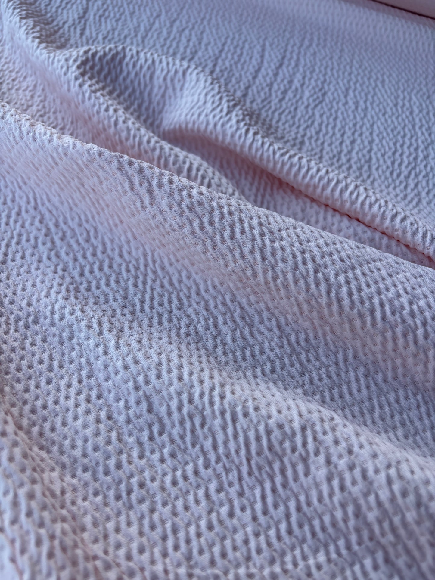 AMI 039 Jersey seersucker soft pink