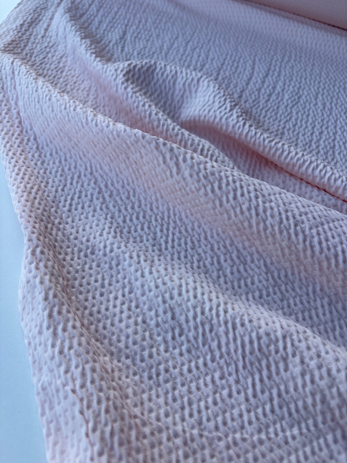 AMI 039 Jersey seersucker soft pink