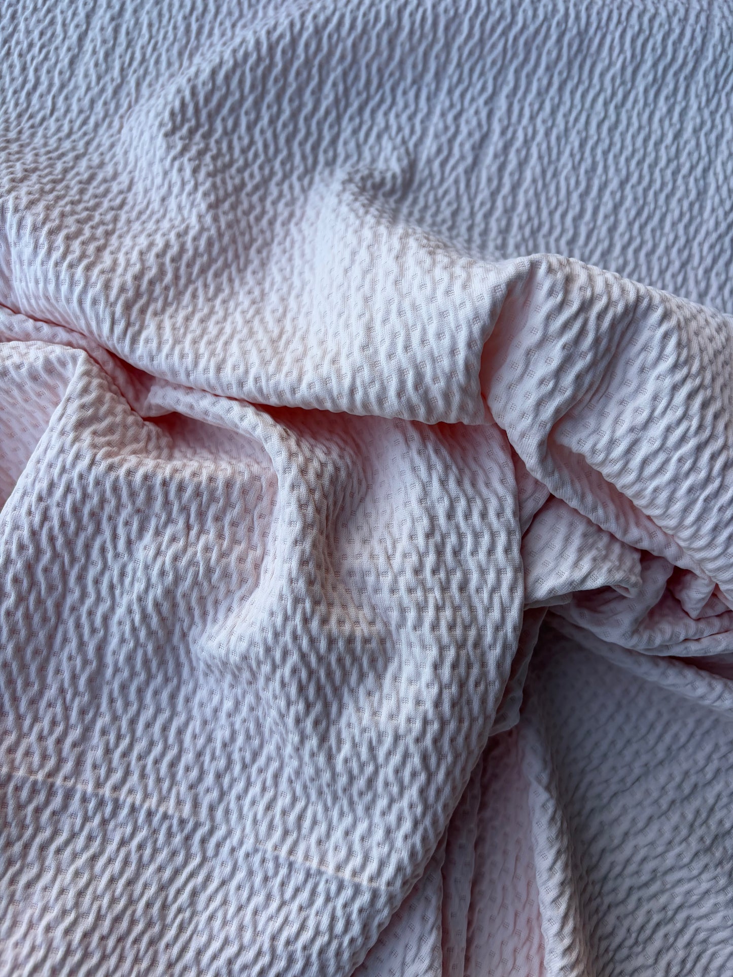 AMI 039 Jersey seersucker soft pink