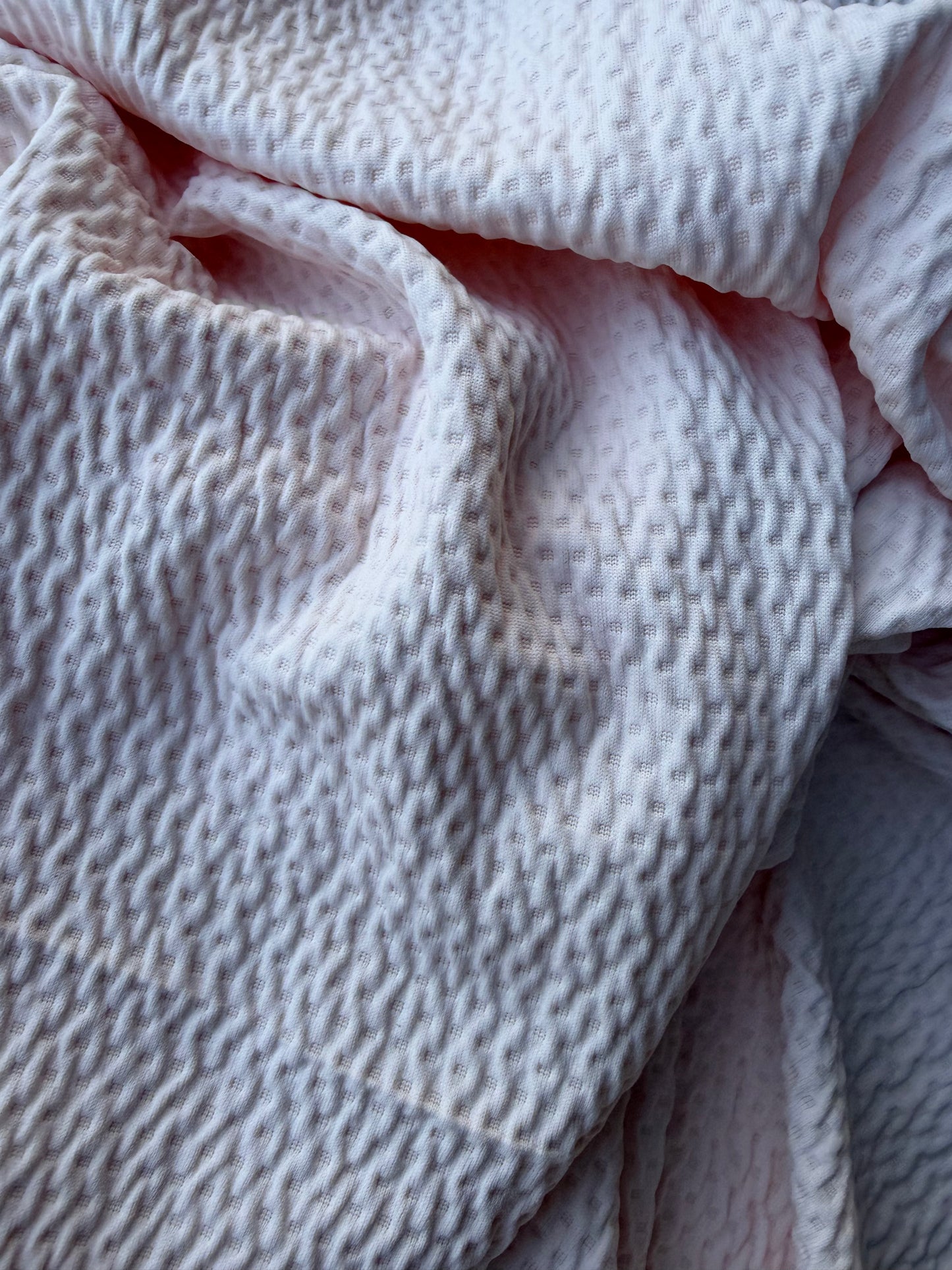 AMI 039 Jersey seersucker soft pink
