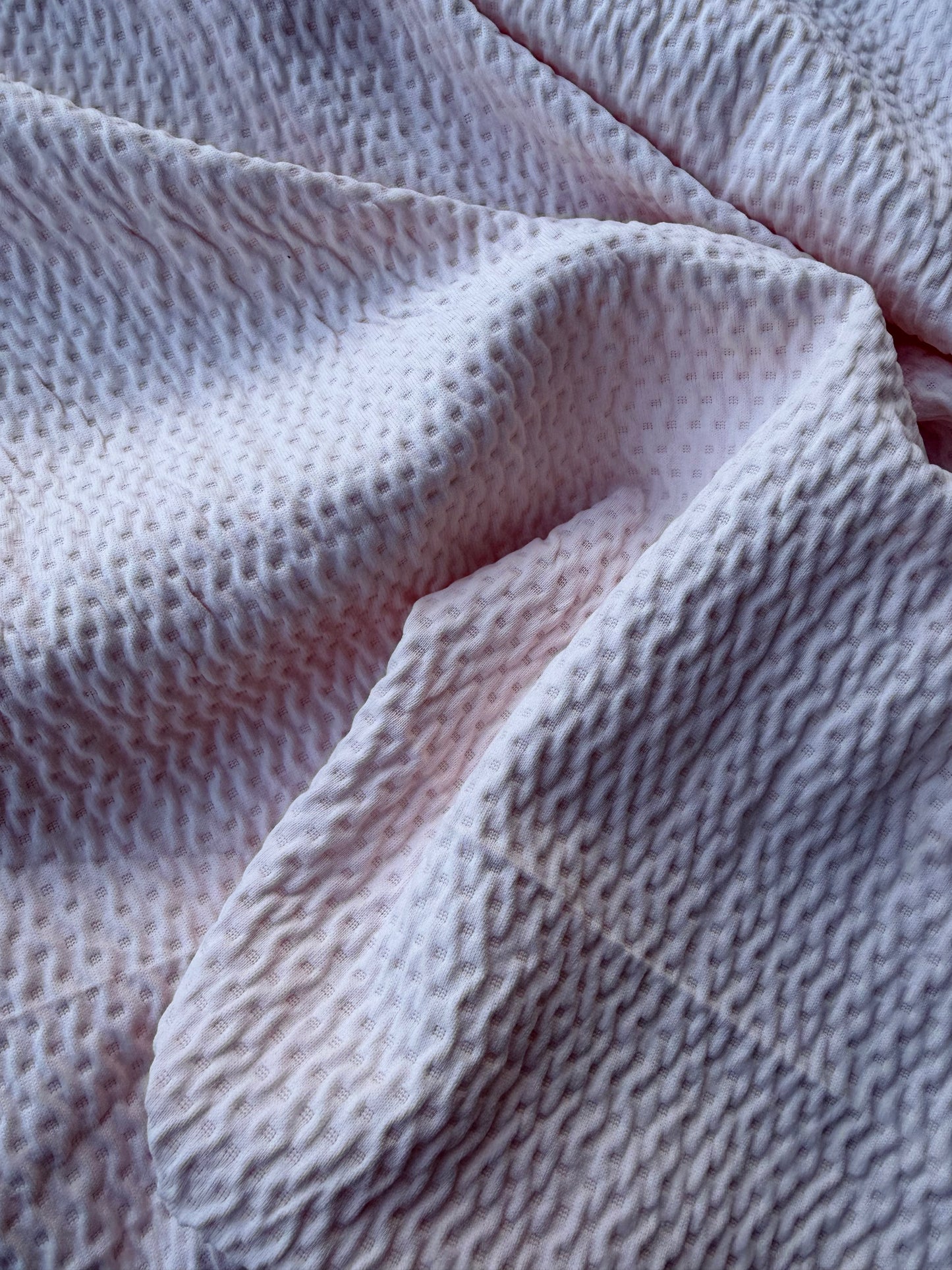 AMI 039 Jersey seersucker soft pink