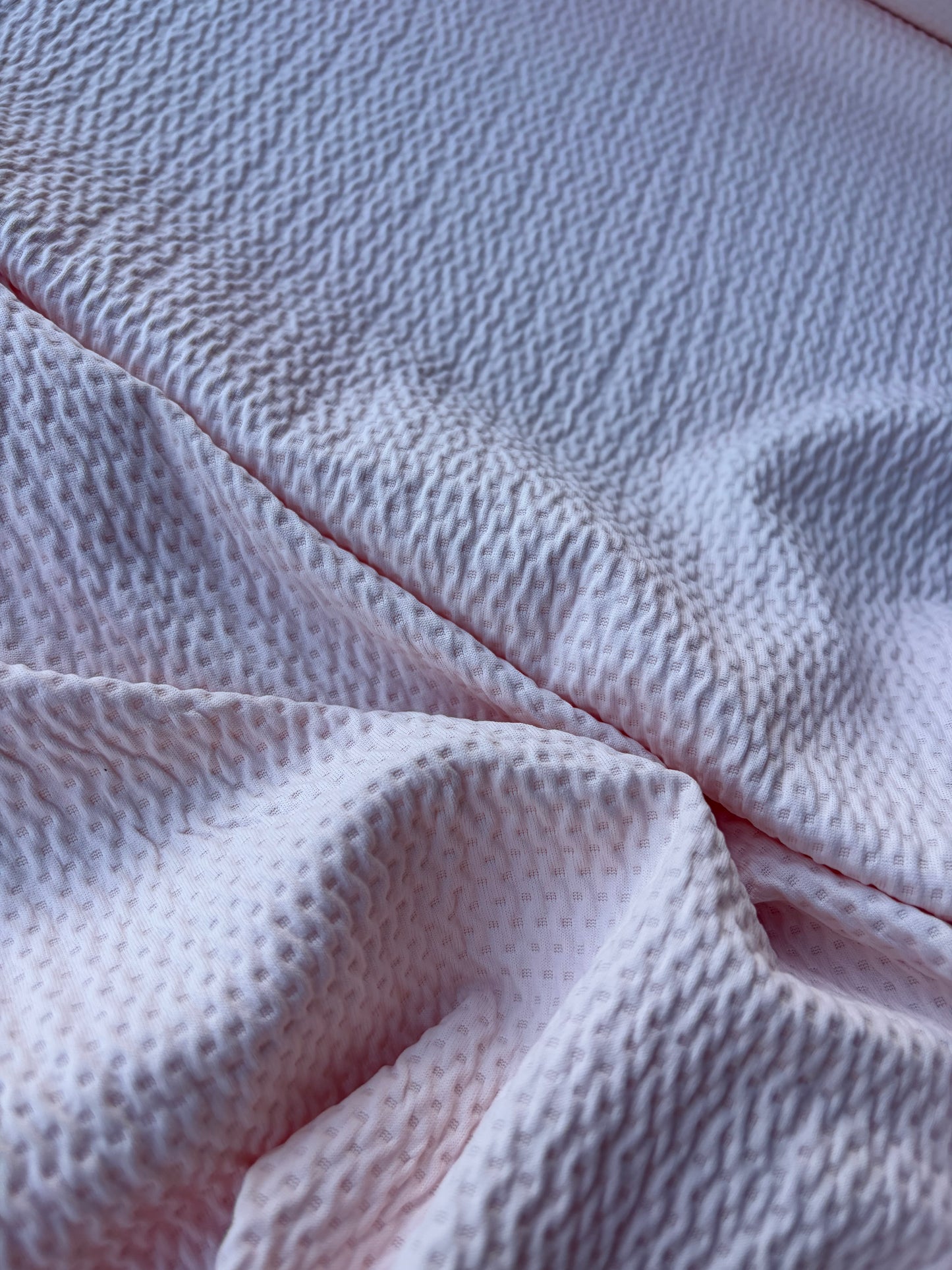 AMI 039 Jersey seersucker soft pink