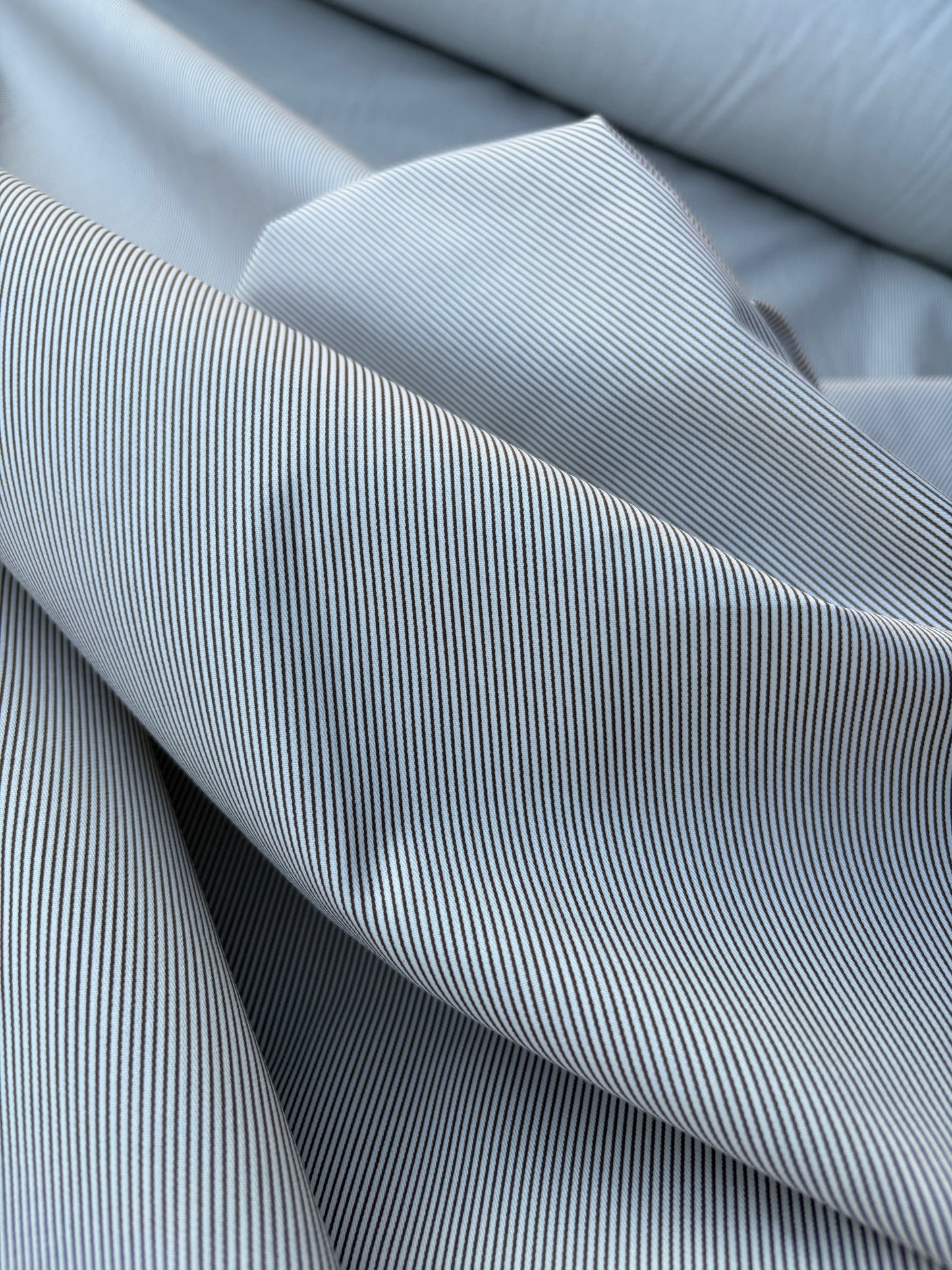 AMI 040 yarn dyed cotton stripes Black/white