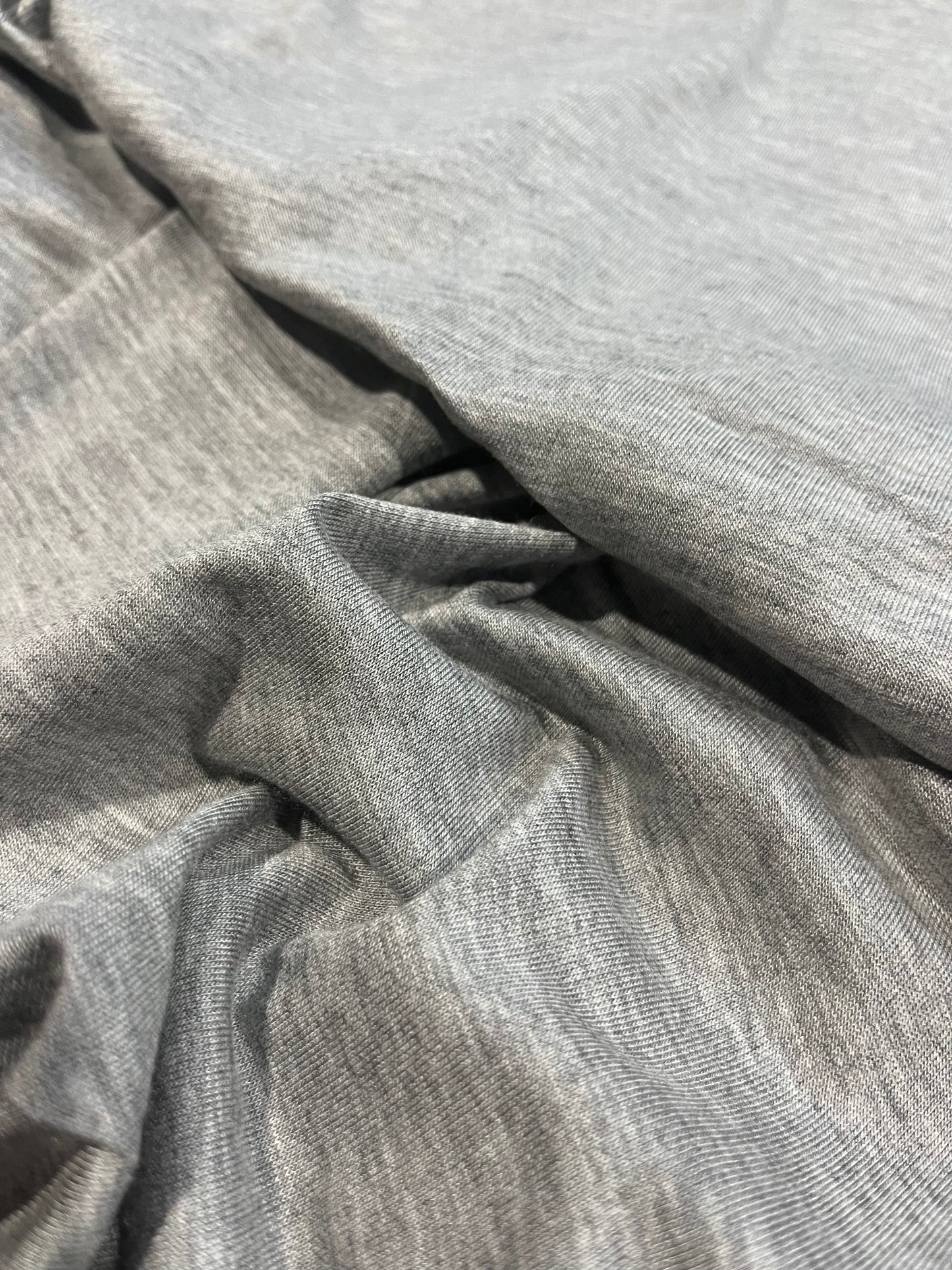 C01 washed viscose jersey grey mélange