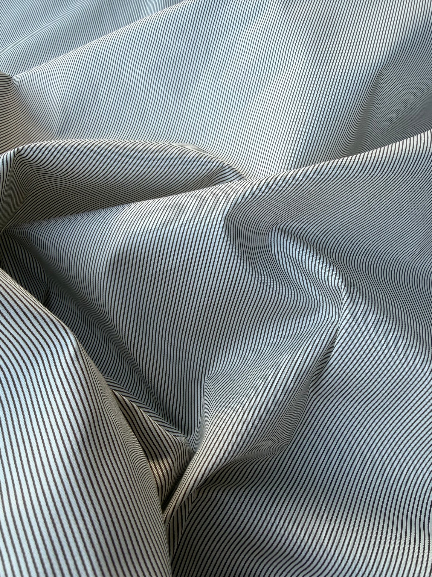 AMI 040 yarn dyed cotton stripes Black/white