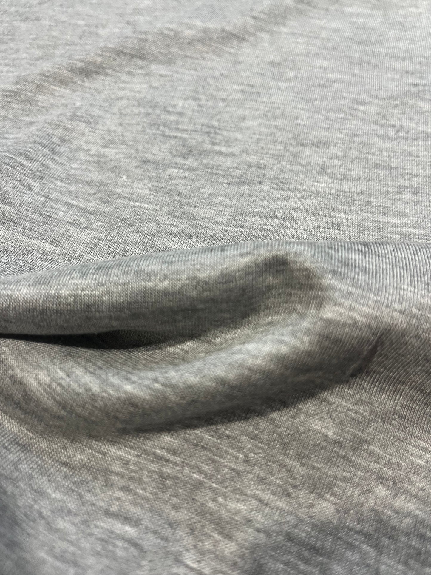 C01 washed viscose jersey grey mélange