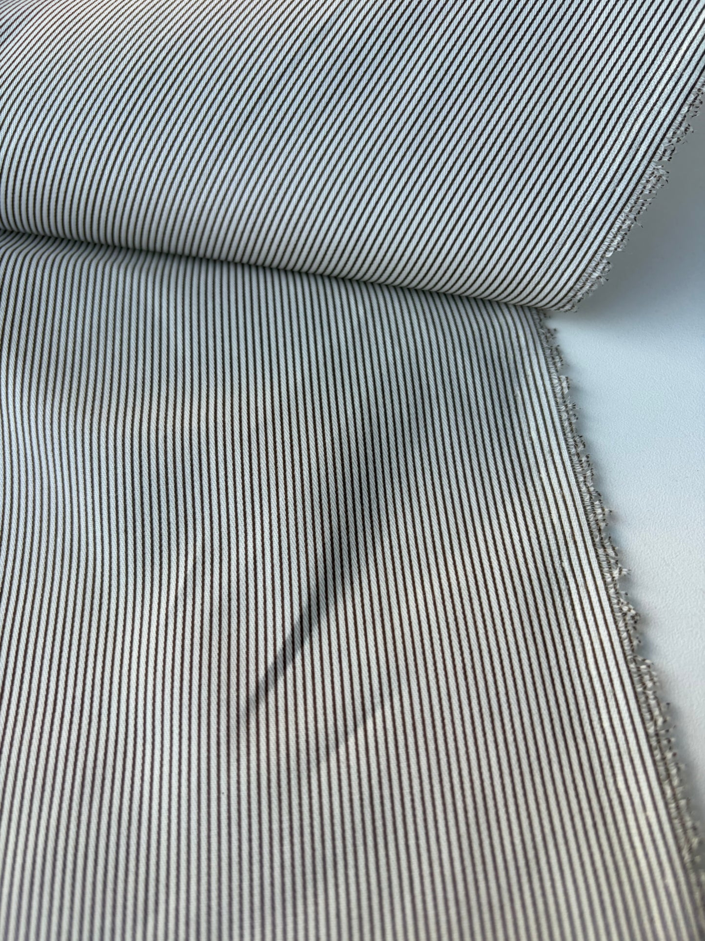 AMI 040 yarn dyed cotton stripes Black/white