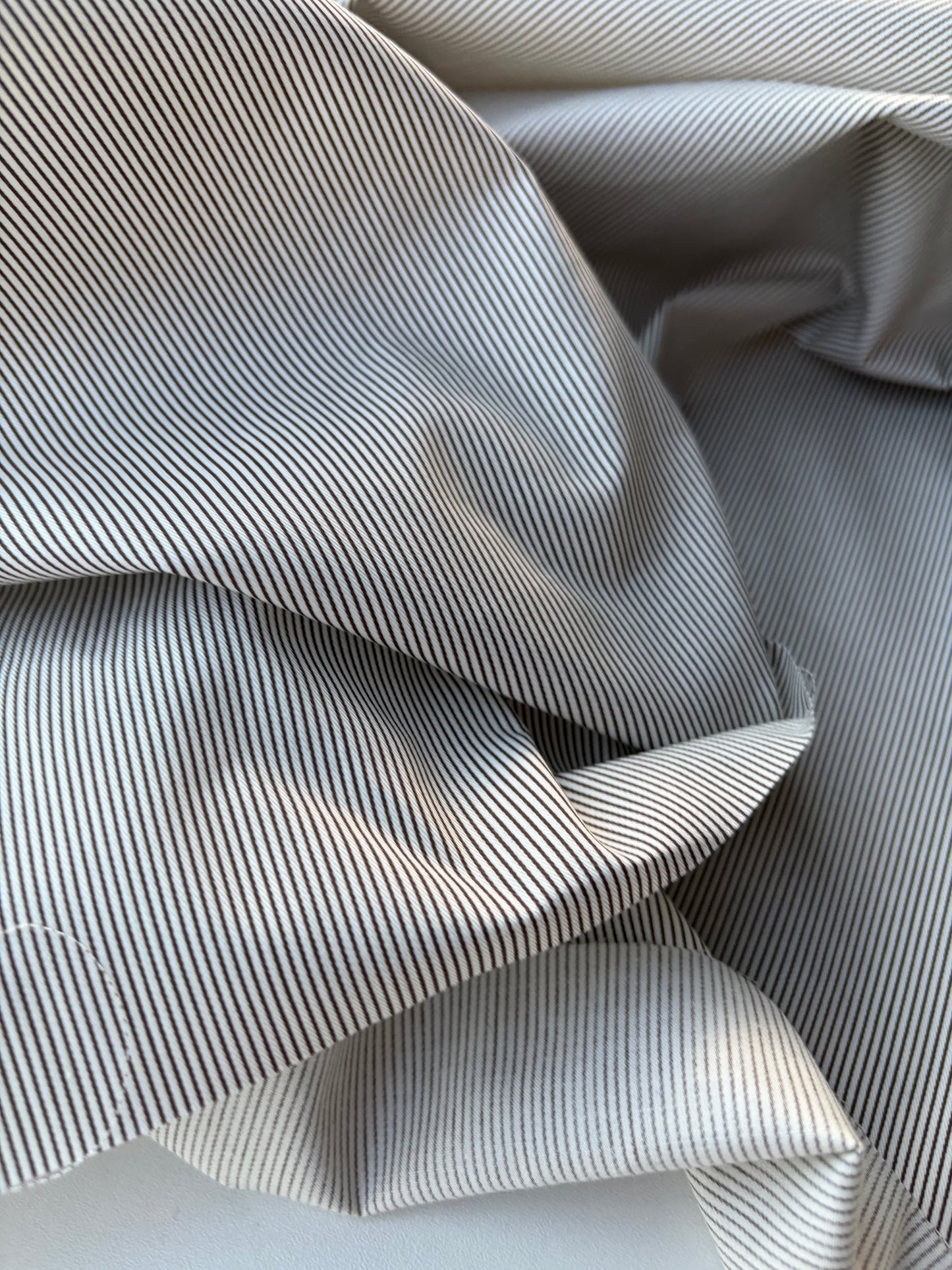 AMI 040 yarn dyed cotton stripes Black/white