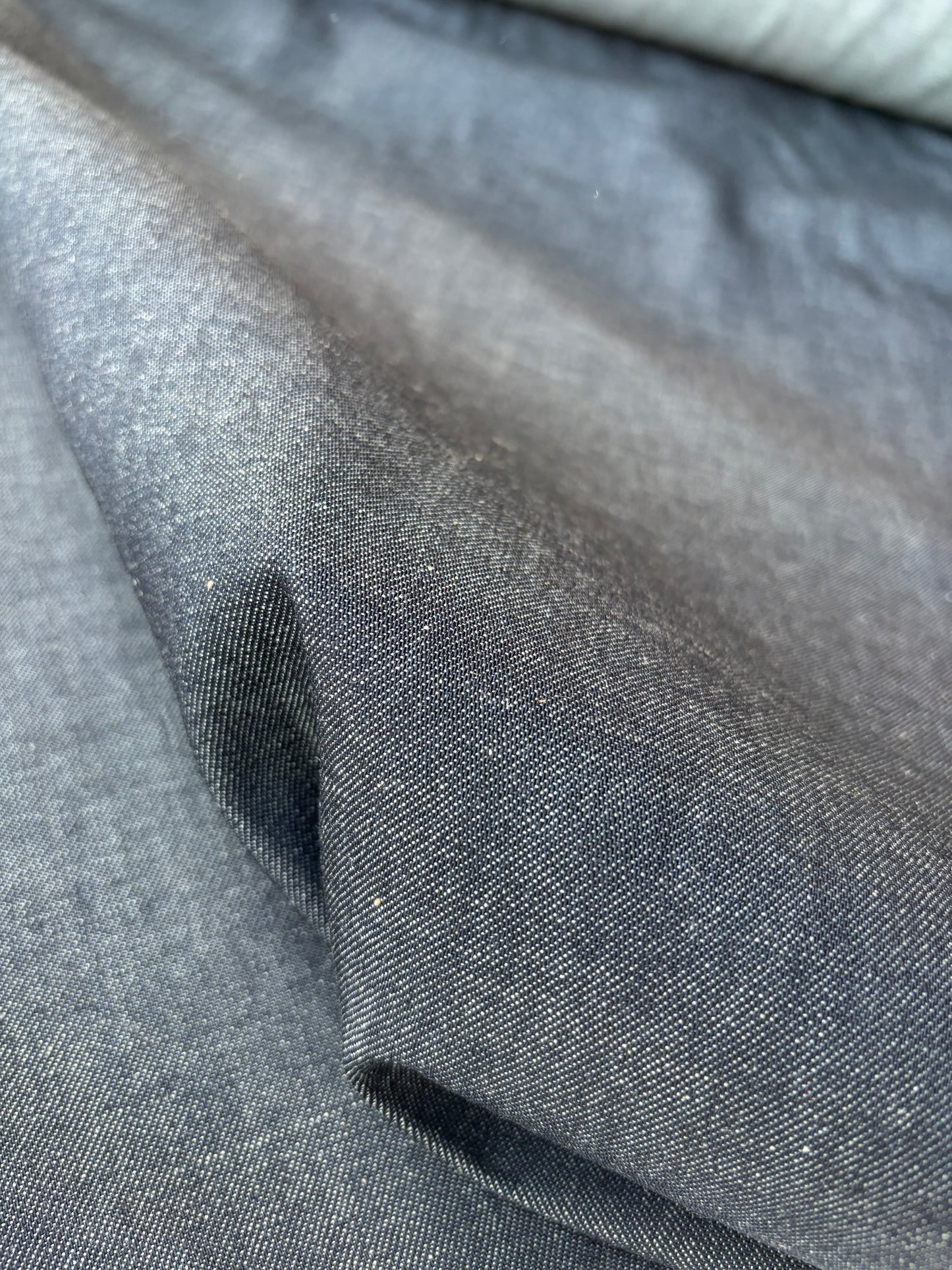 AMI 041 midweight raw denim canvas weave dark indigo