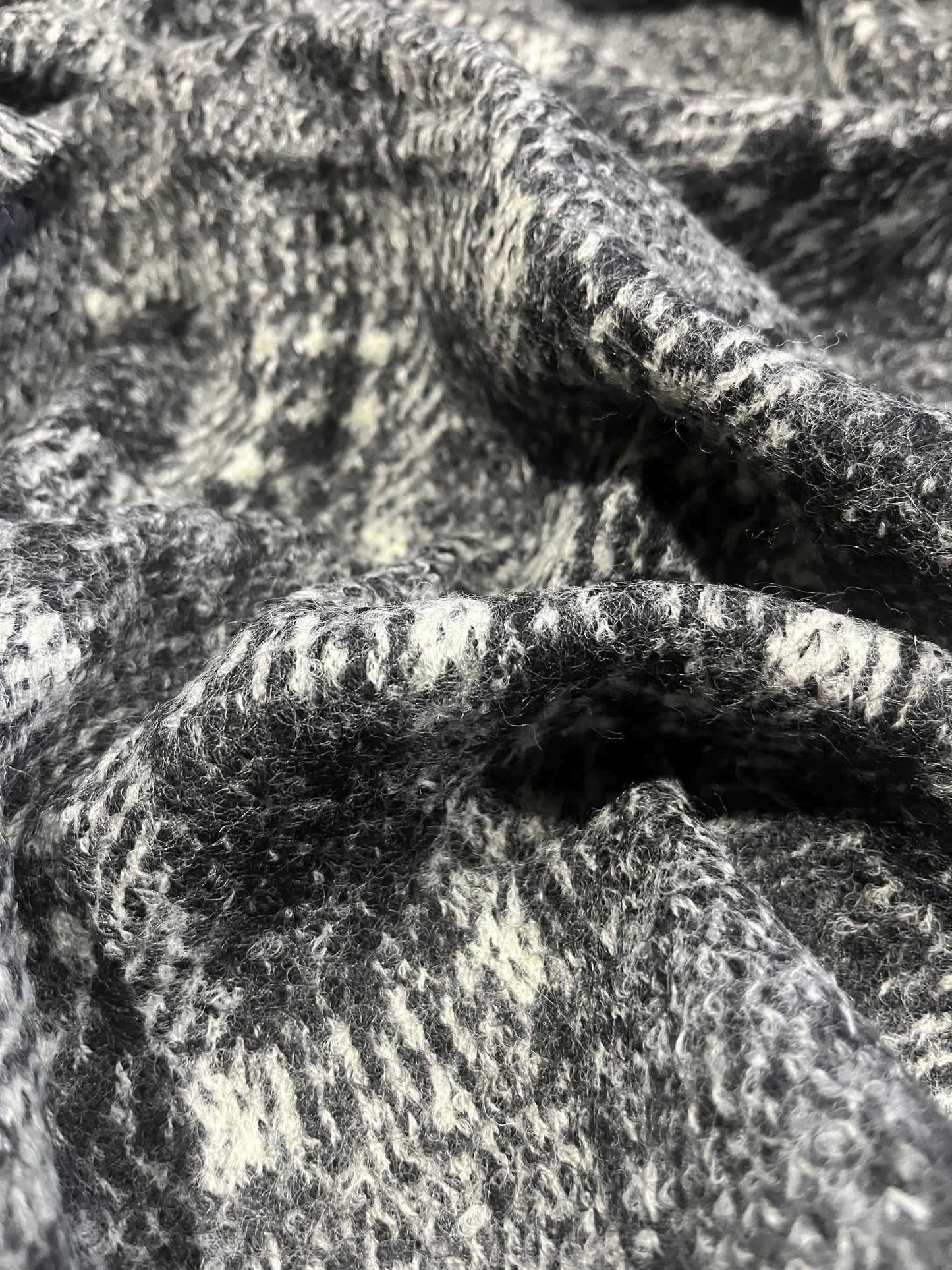 G01 wool fantasy grey