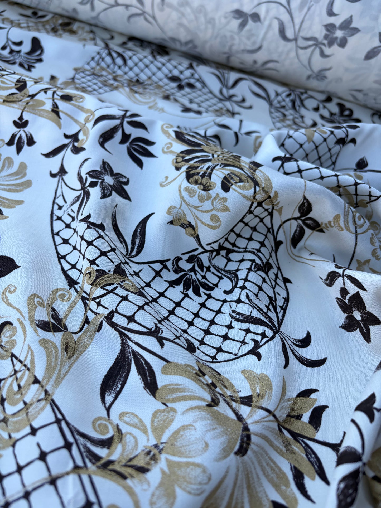 BILLY 005 viscose print chocolat/gold