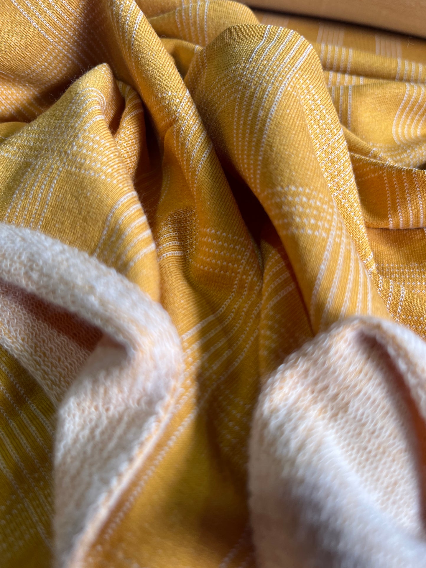 JC 060 jersey jacquard yellow check