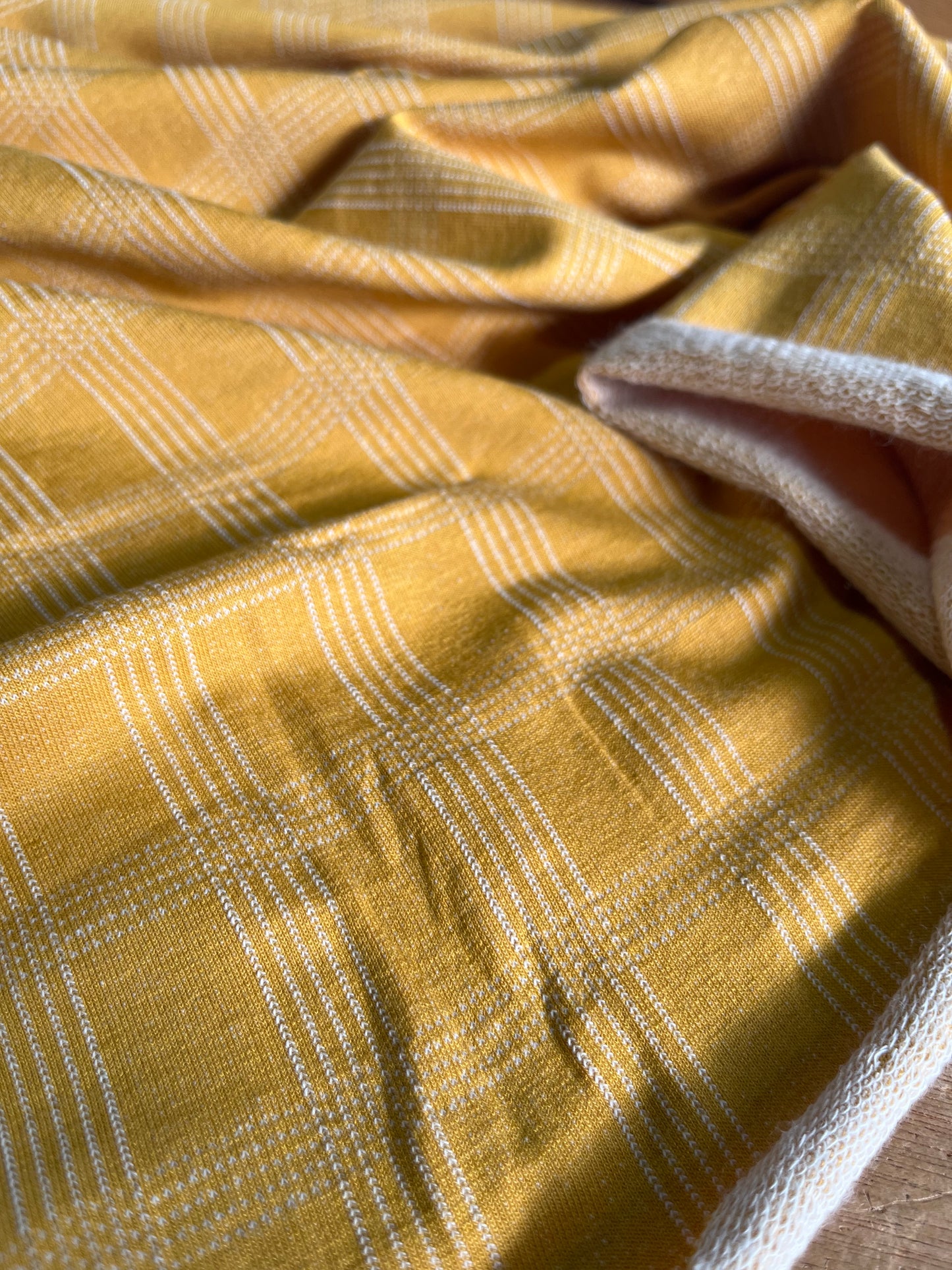 JC 060 jersey jacquard yellow check