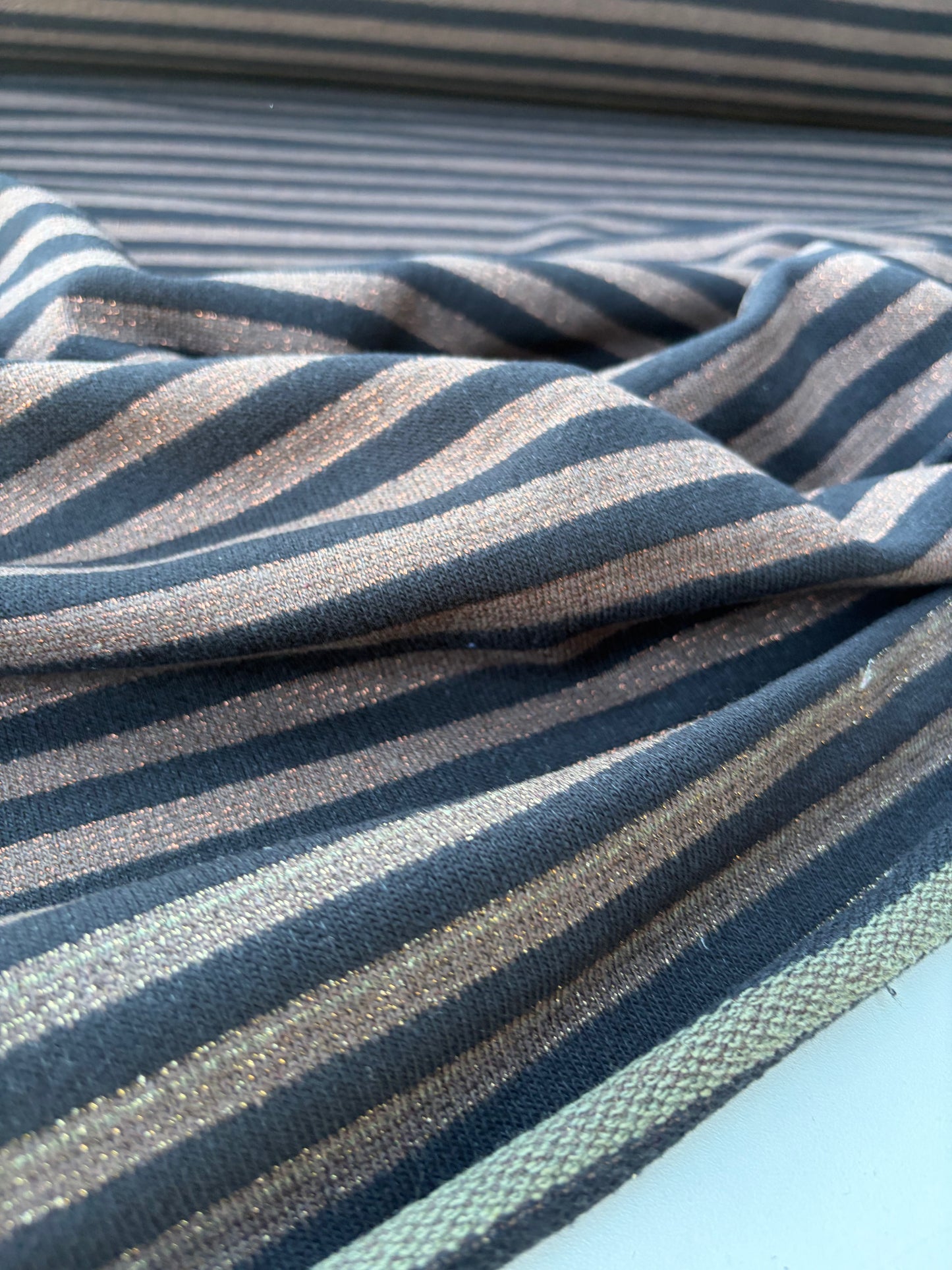 BILLY 009 Black/brown striped French Terry with lurex