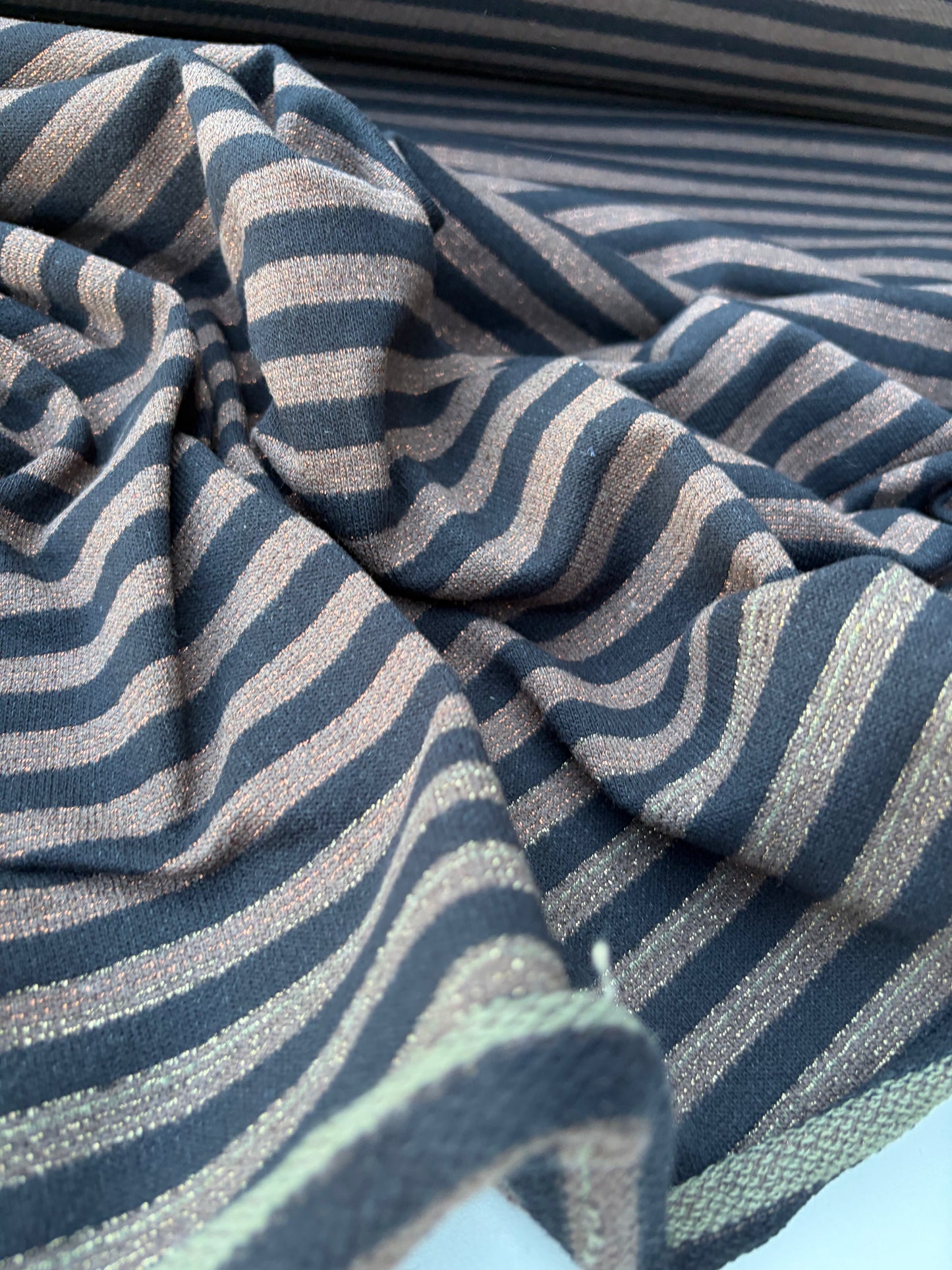 BILLY 009 Black/brown striped French Terry with lurex