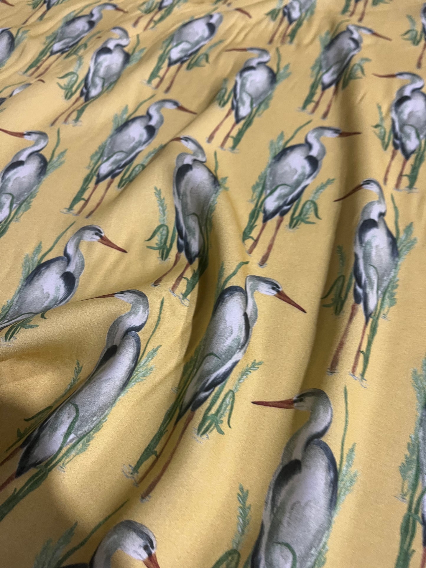 KEIRA 004 viscose satin flamingos
