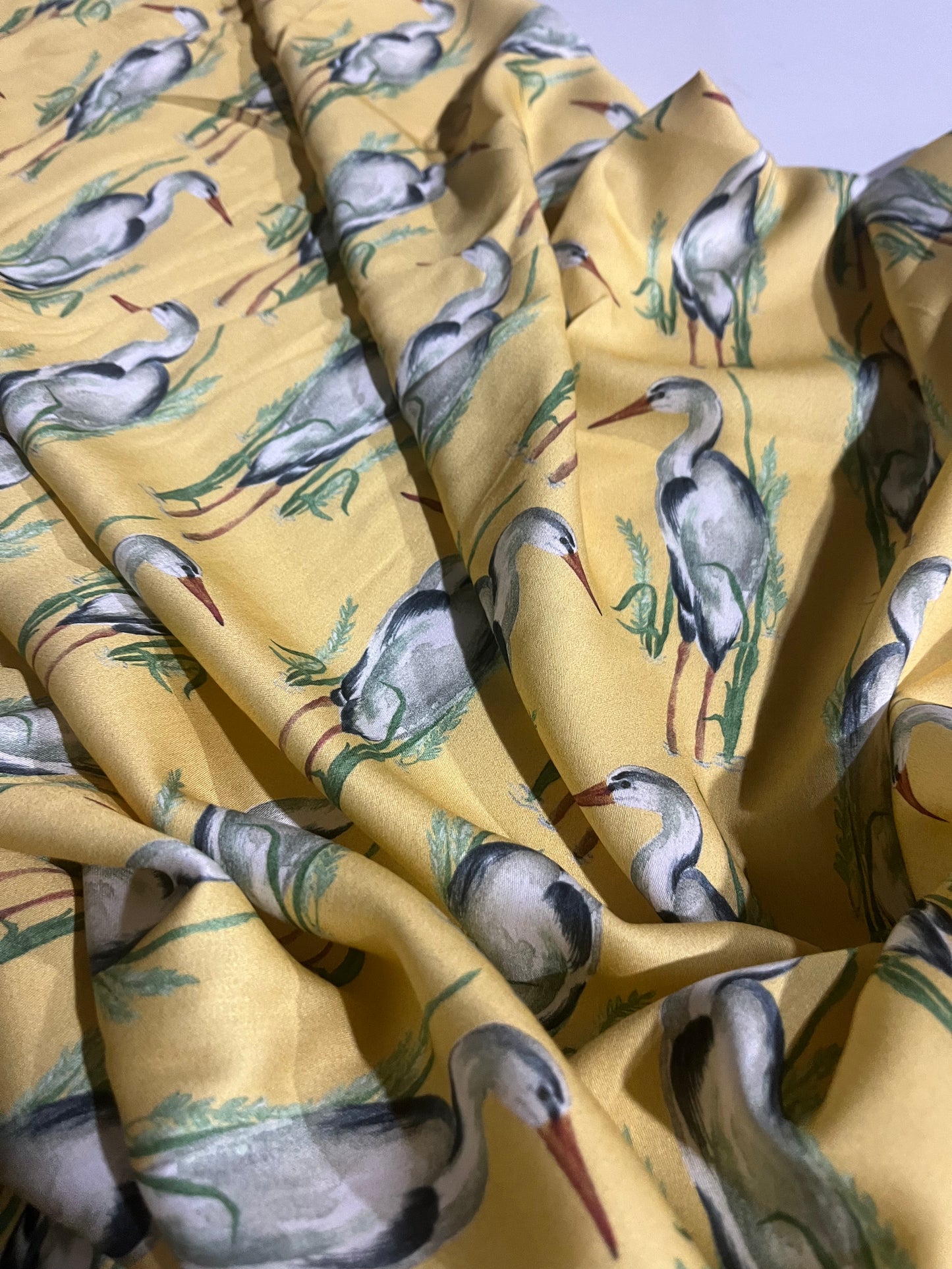 KEIRA 004 viscose satin flamingos