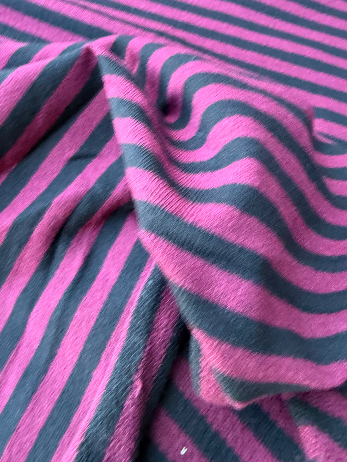 BILLY 011 Black/wine striped French Terry