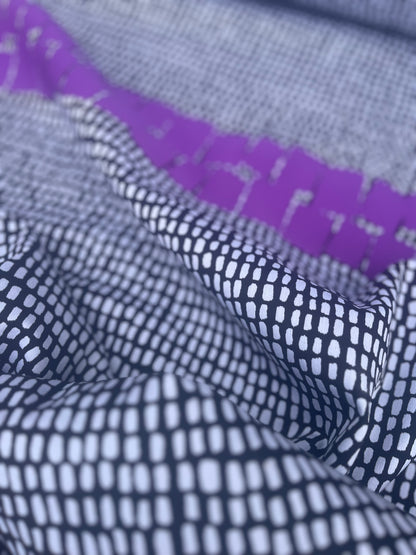 BONOTTO 022 jacquard black white with purple repeat