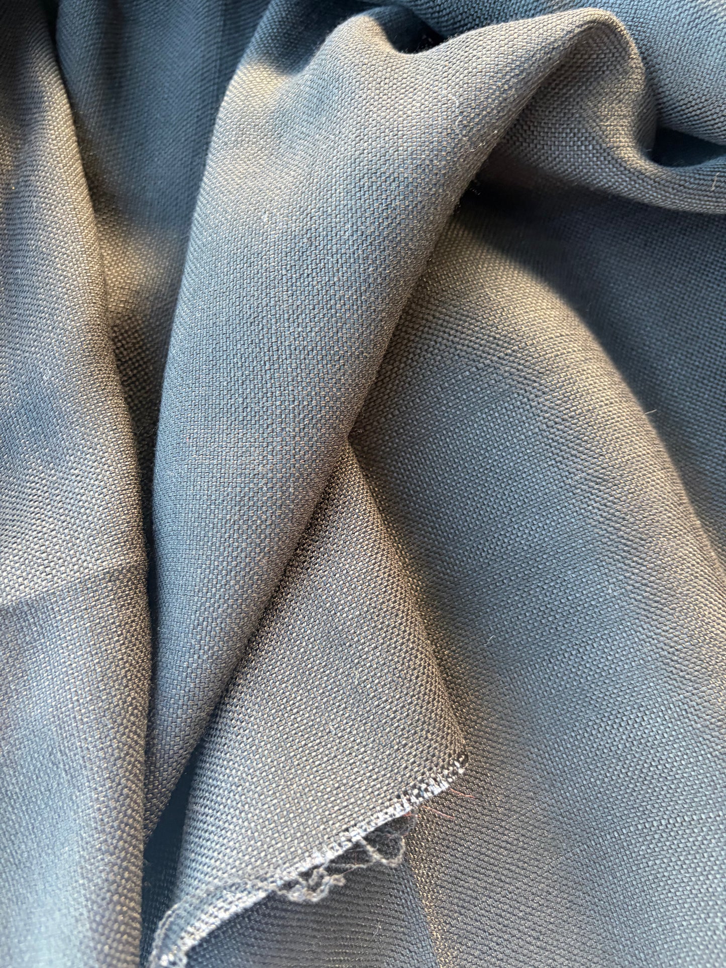 LORO 015 striped black panama weaving wool