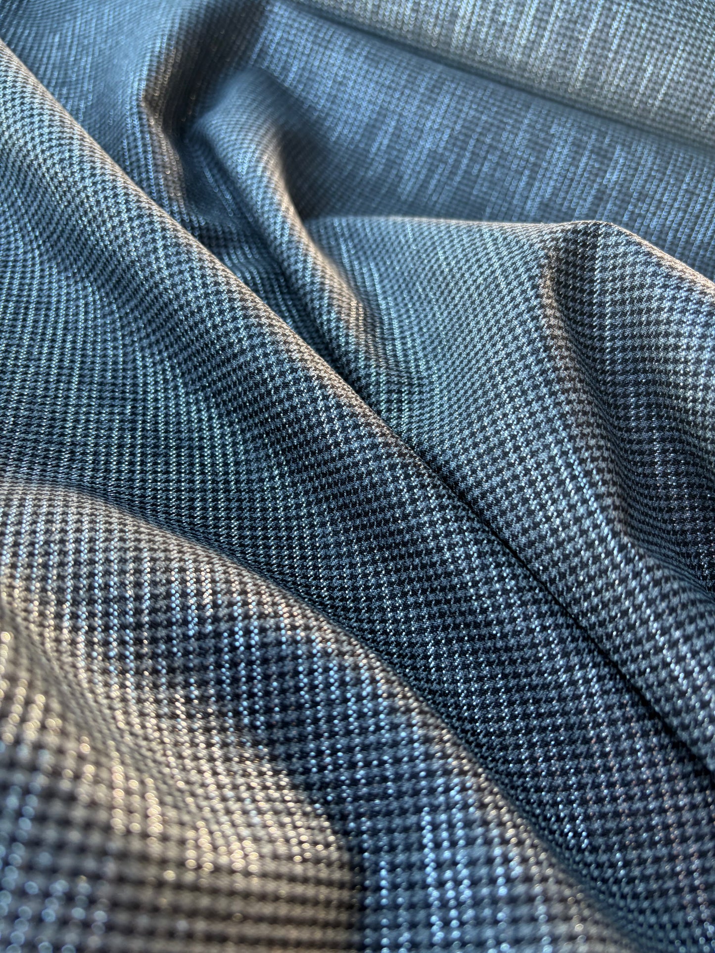 LORO 016 black/grey shiny pied de poule wool stretch