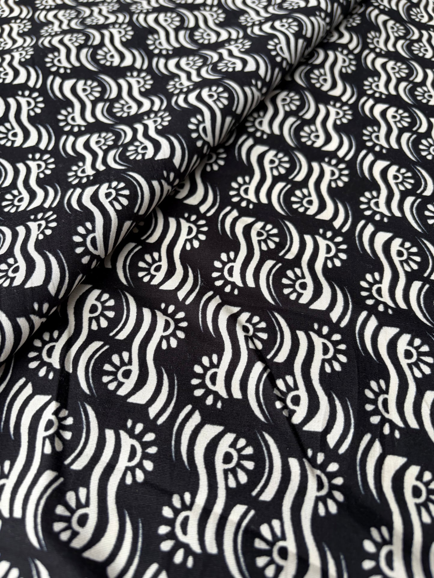 FREDO 007 cotton poplin stretch black/white print