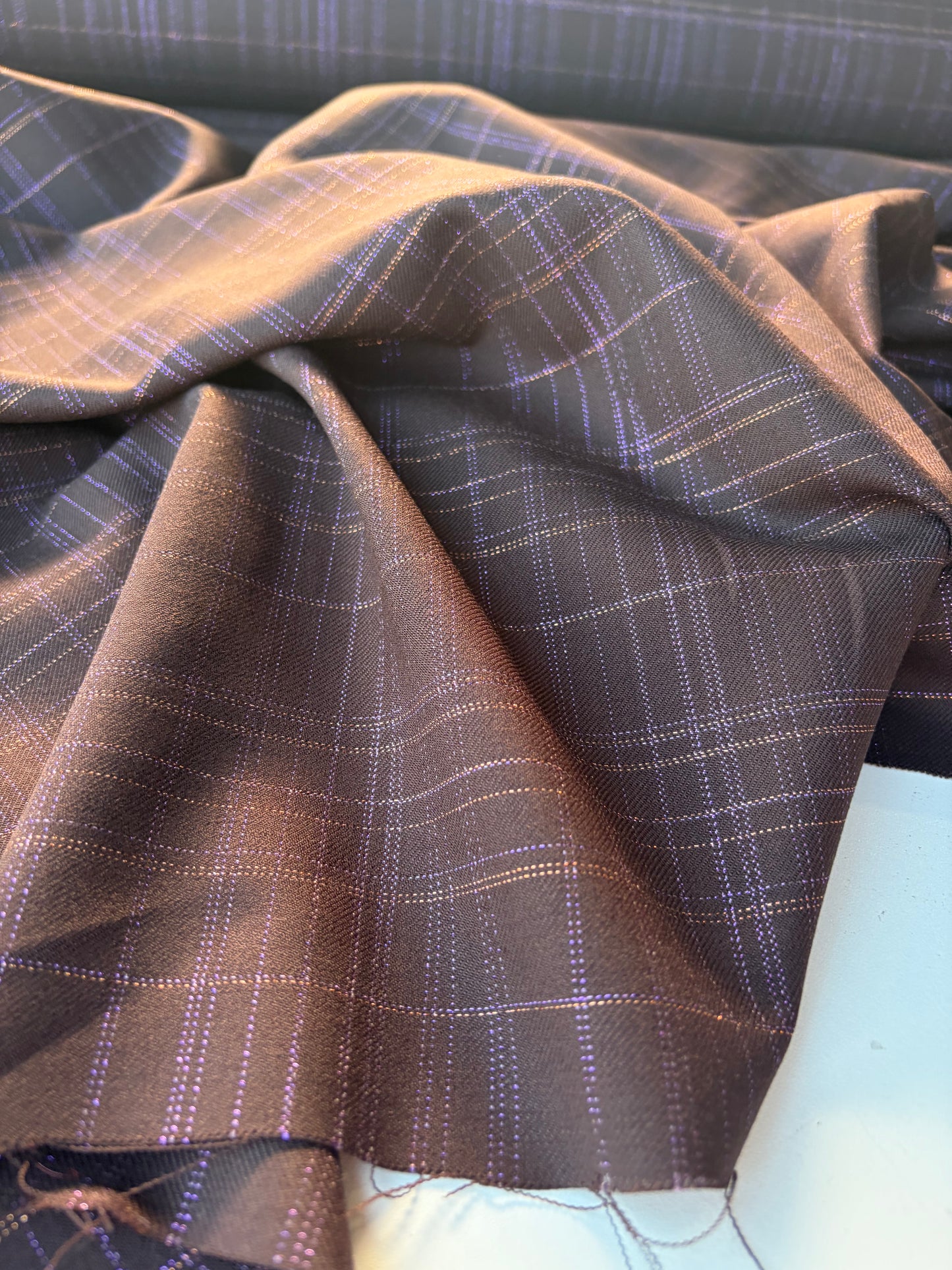 LORO 018 brown shiny check wool stretch