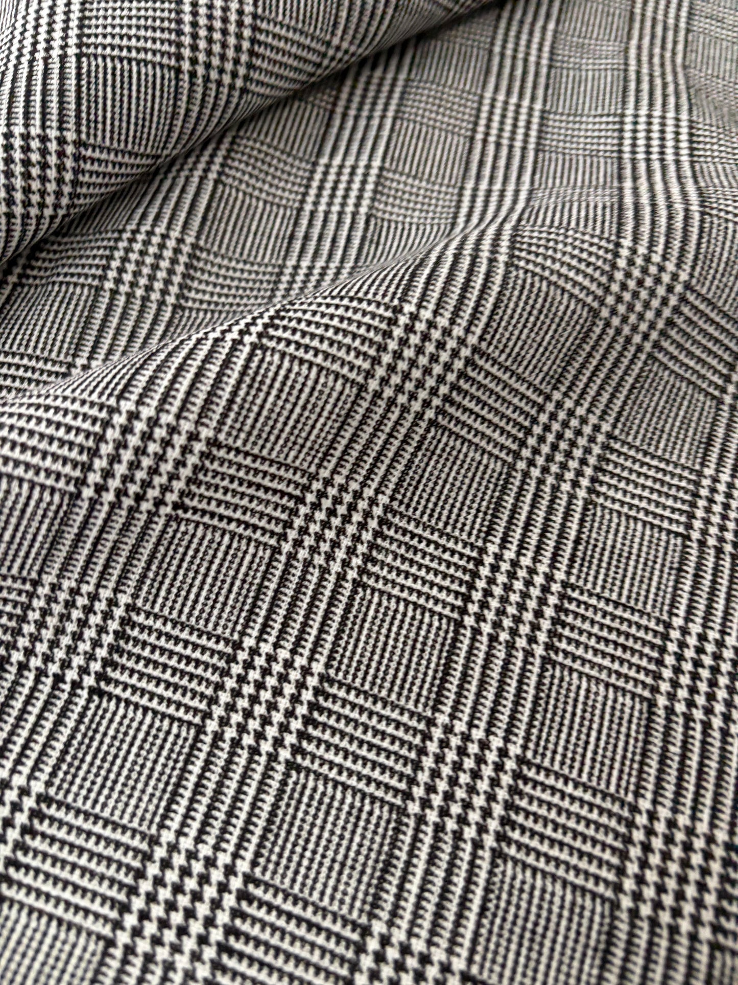 FREDO 009 cotton gaze Prince of Wales print