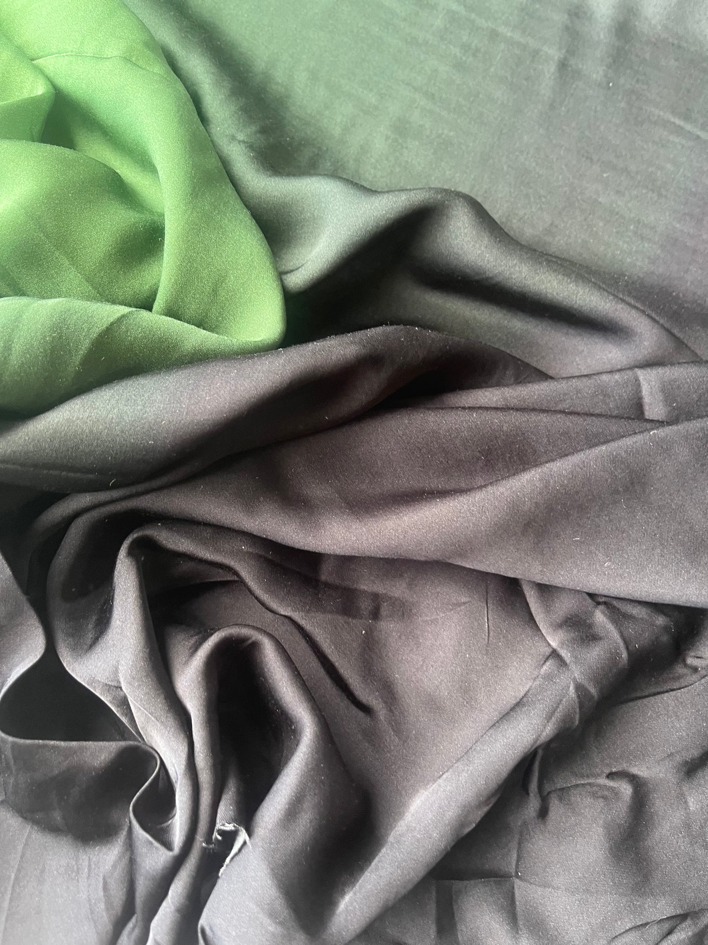 APOLLO 010 viscose satin single gradient design