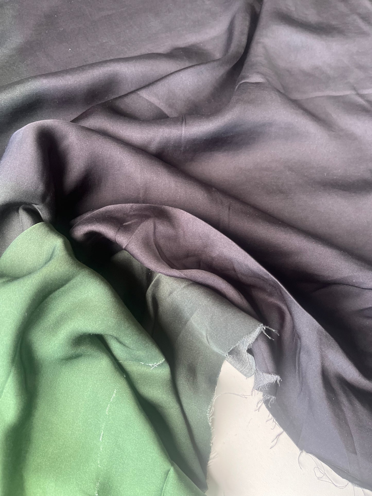 APOLLO 010 viscose satin single gradient design