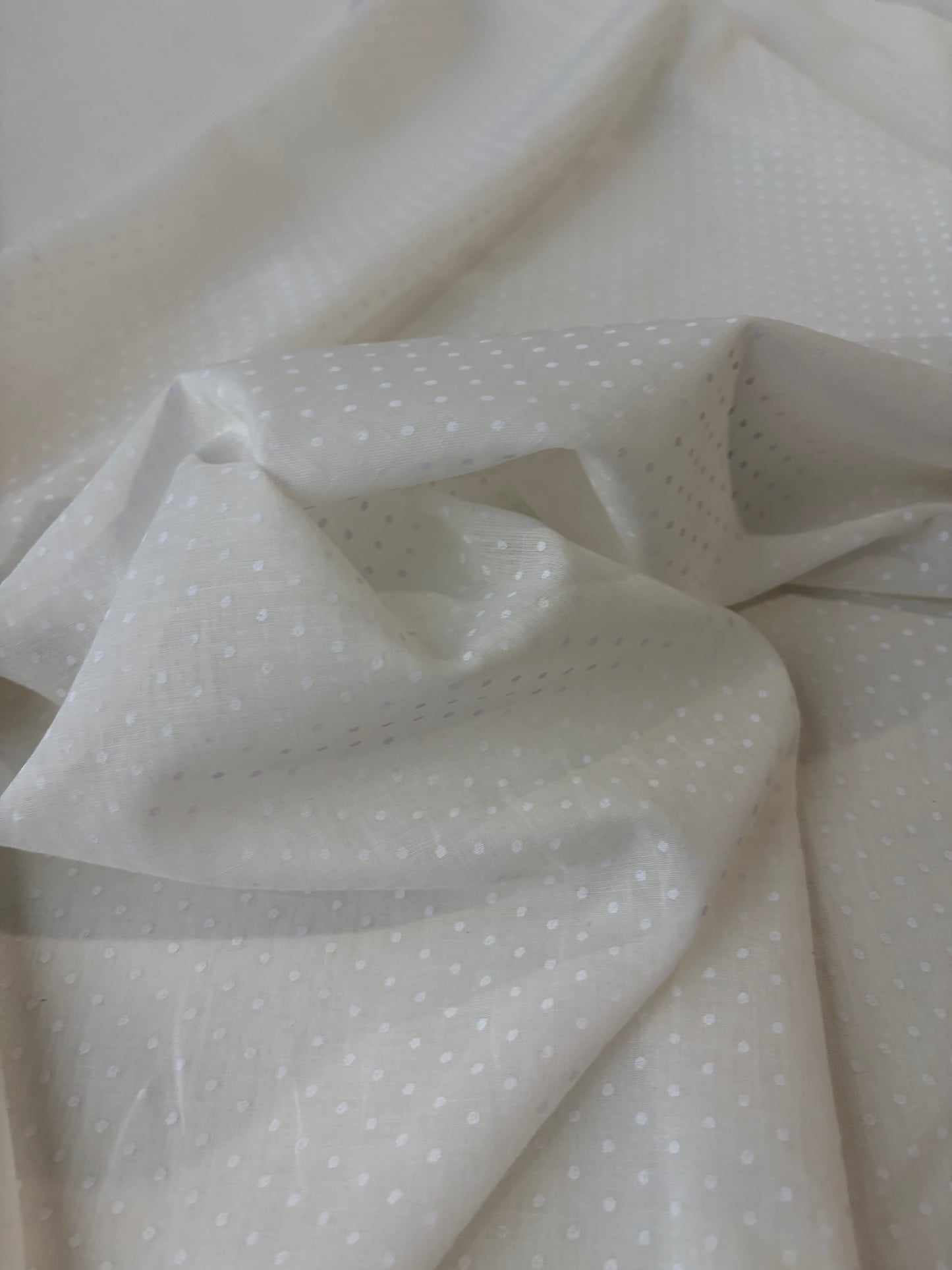 FREDO 011 white cotton voile with white dots