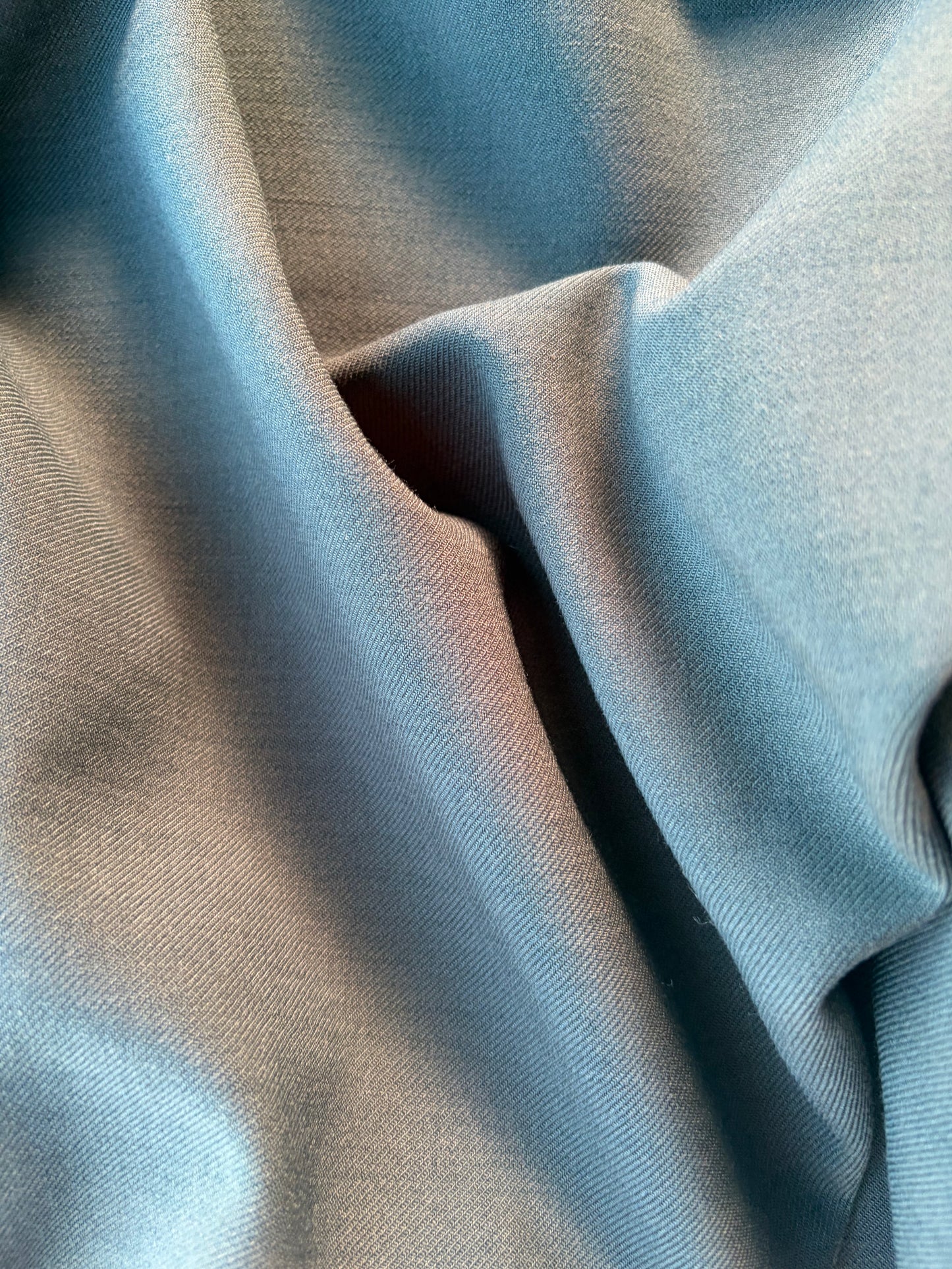LORO 020 forest green twill wool bi-stretch